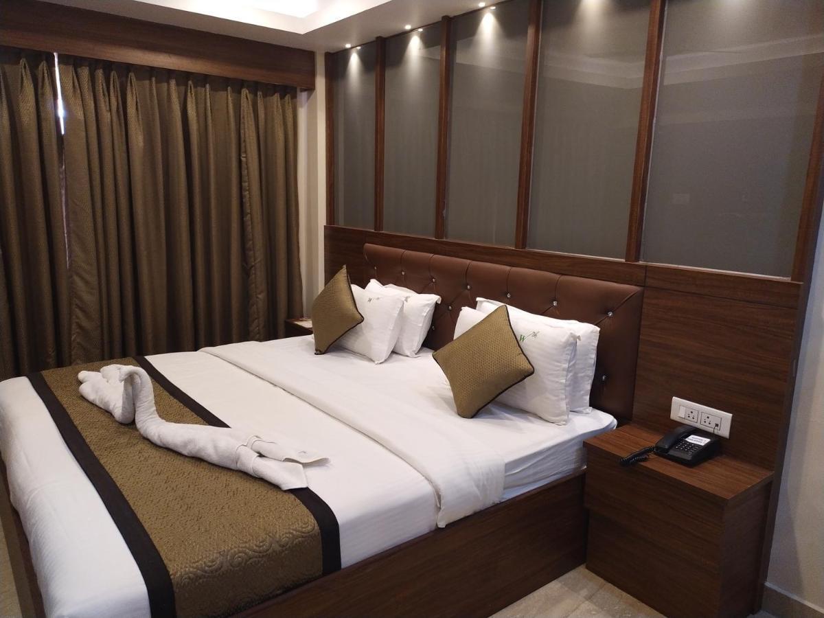 Hotel White Boutique Puduccseri Kültér fotó
