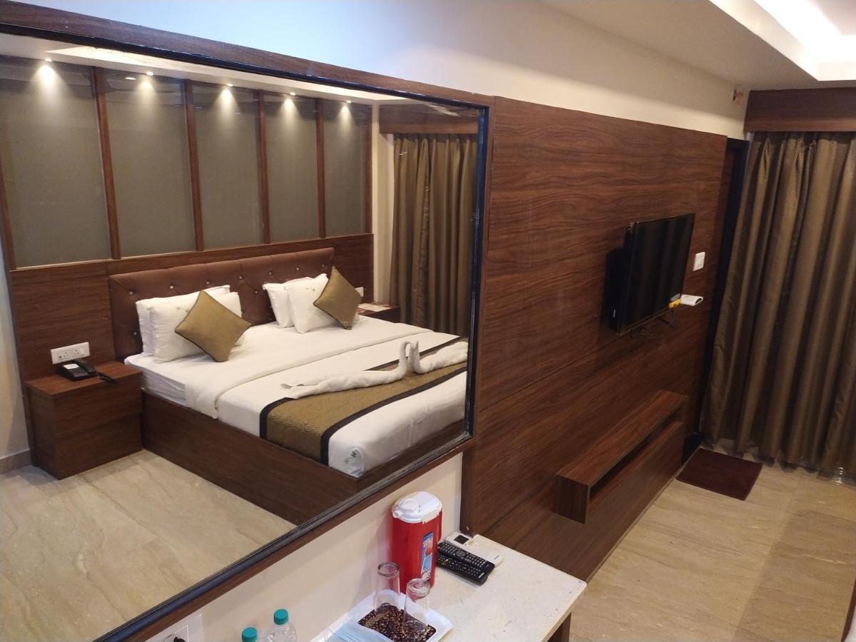 Hotel White Boutique Puduccseri Kültér fotó