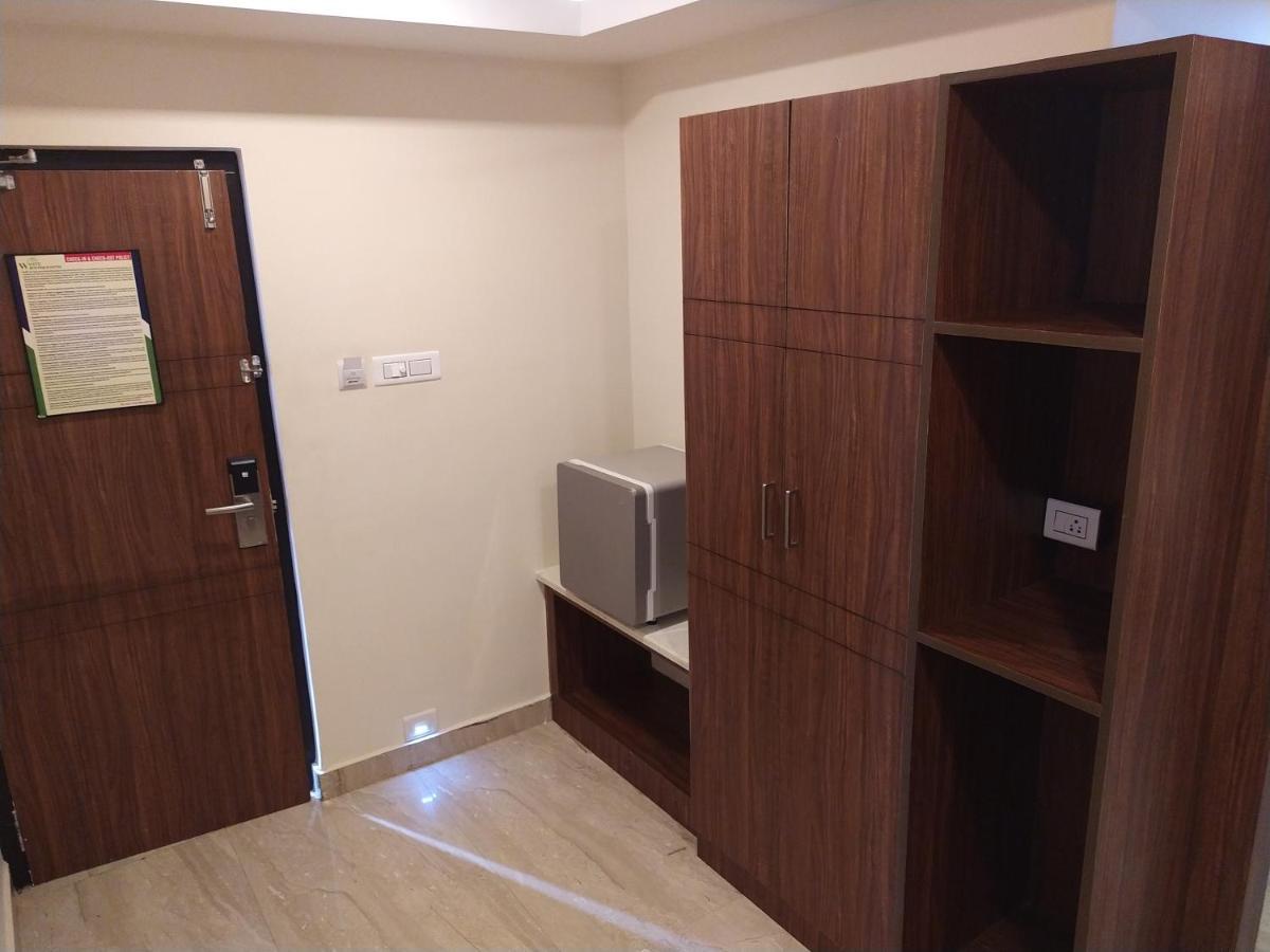 Hotel White Boutique Puduccseri Kültér fotó