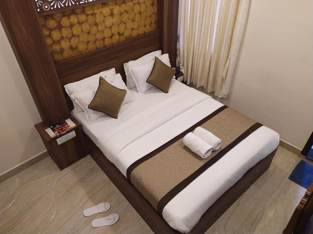 Hotel White Boutique Puduccseri Kültér fotó