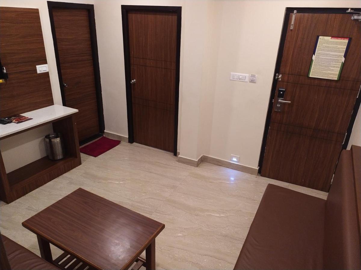 Hotel White Boutique Puduccseri Kültér fotó