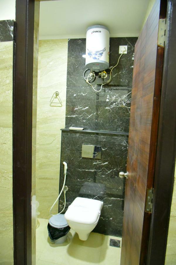 Hotel White Boutique Puduccseri Kültér fotó