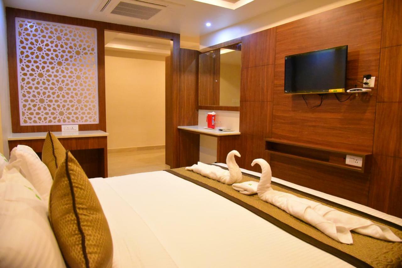 Hotel White Boutique Puduccseri Kültér fotó